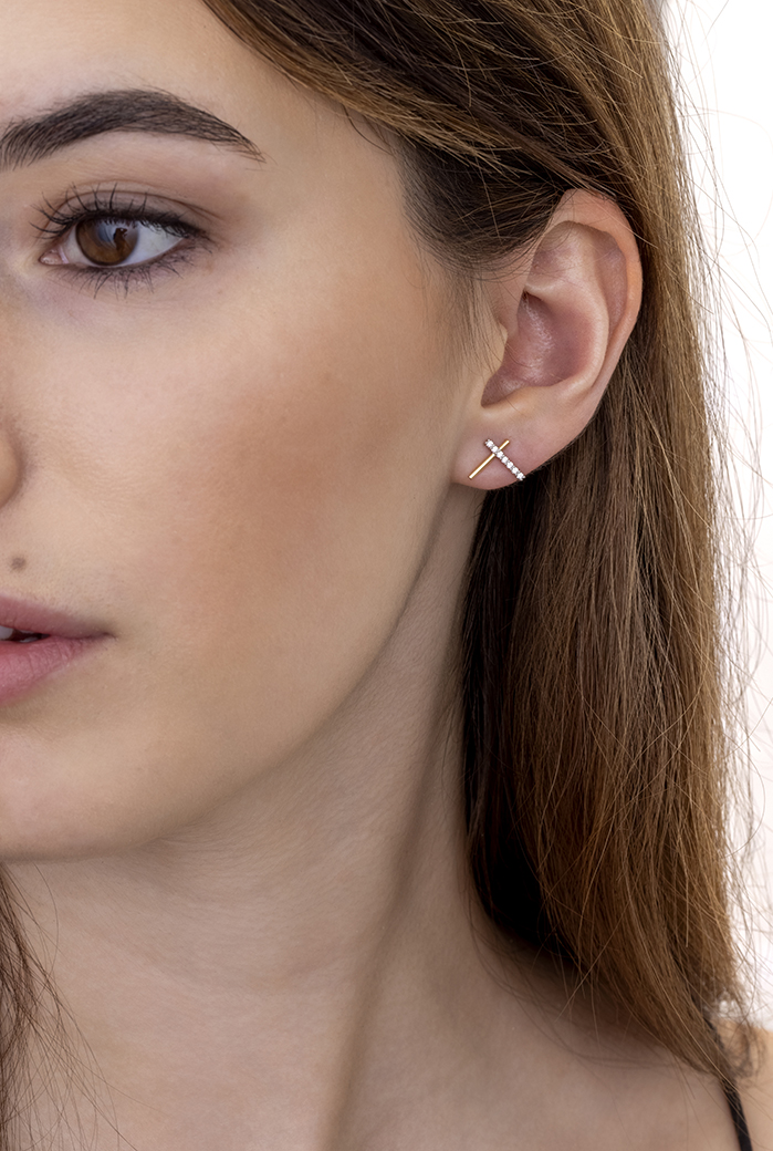 Luna Intercross Earrings .12-.14ctw approx.